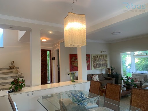 Casa em Condominio em Parque das Laranjeiras - Itatiba, SP