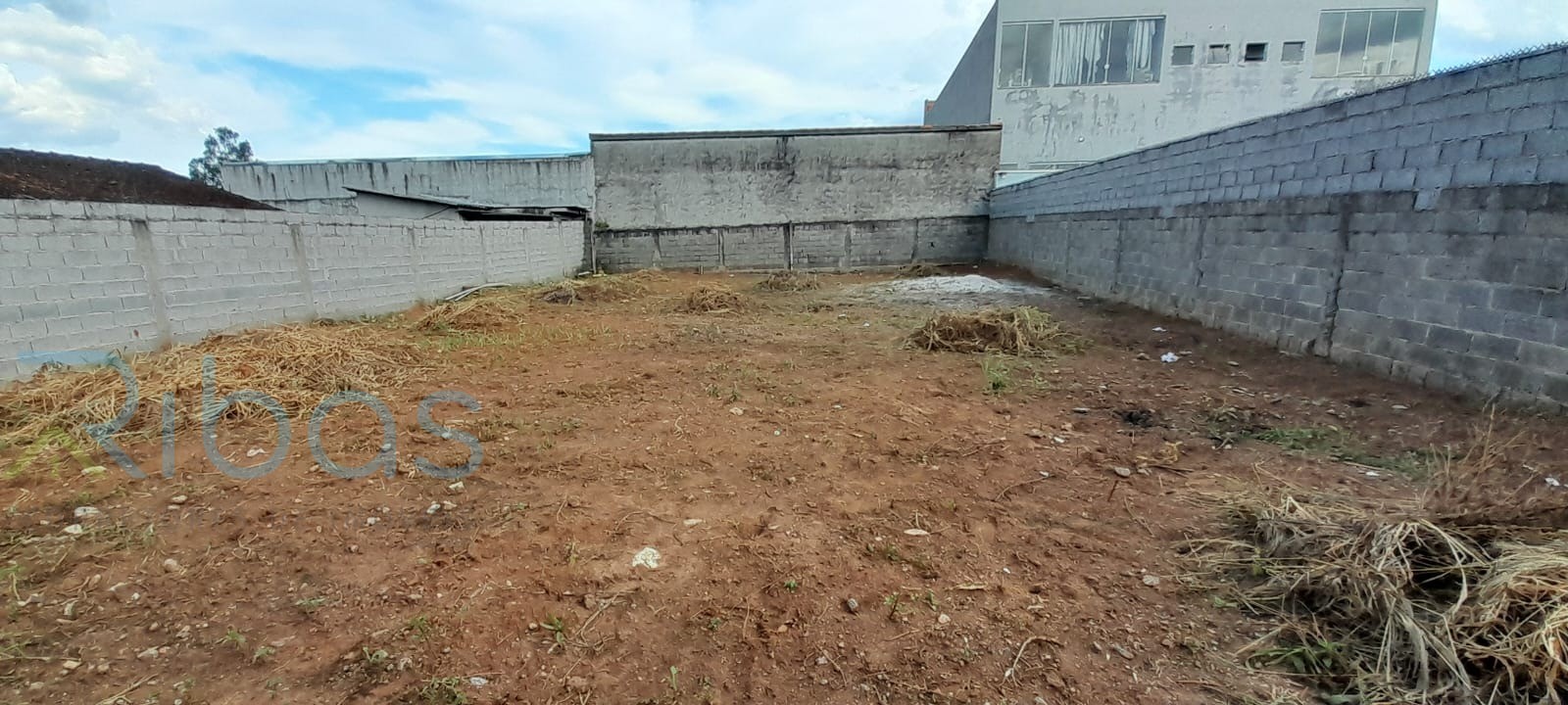 TERRENO em JARINU (Maracanã)