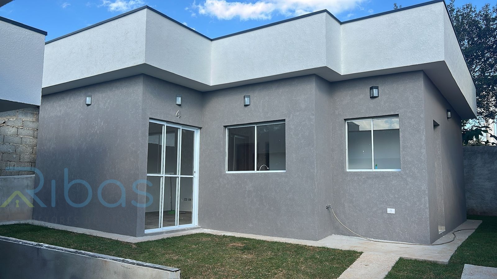 Casa térrea á venda no bairro Nova Trieste  - Jarinu/SP