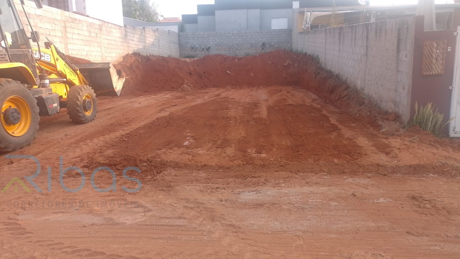 TERRENO em JARINU (Caioçara)