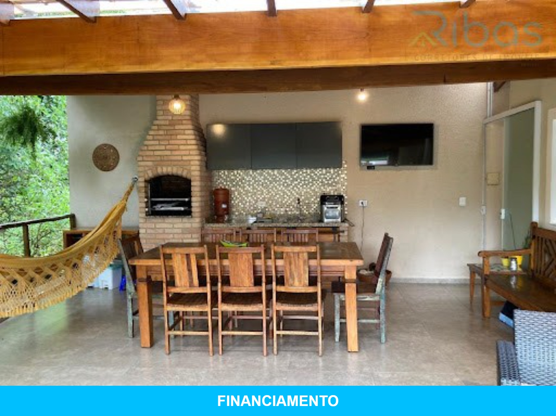 Casa em Condomínio de Luxo em Nova Trieste, Jarinu-SP: 1 Quarto, 1 Suíte, 2 Banheiros, 2 Vagas na Garagem, 115,00 m² de Área.