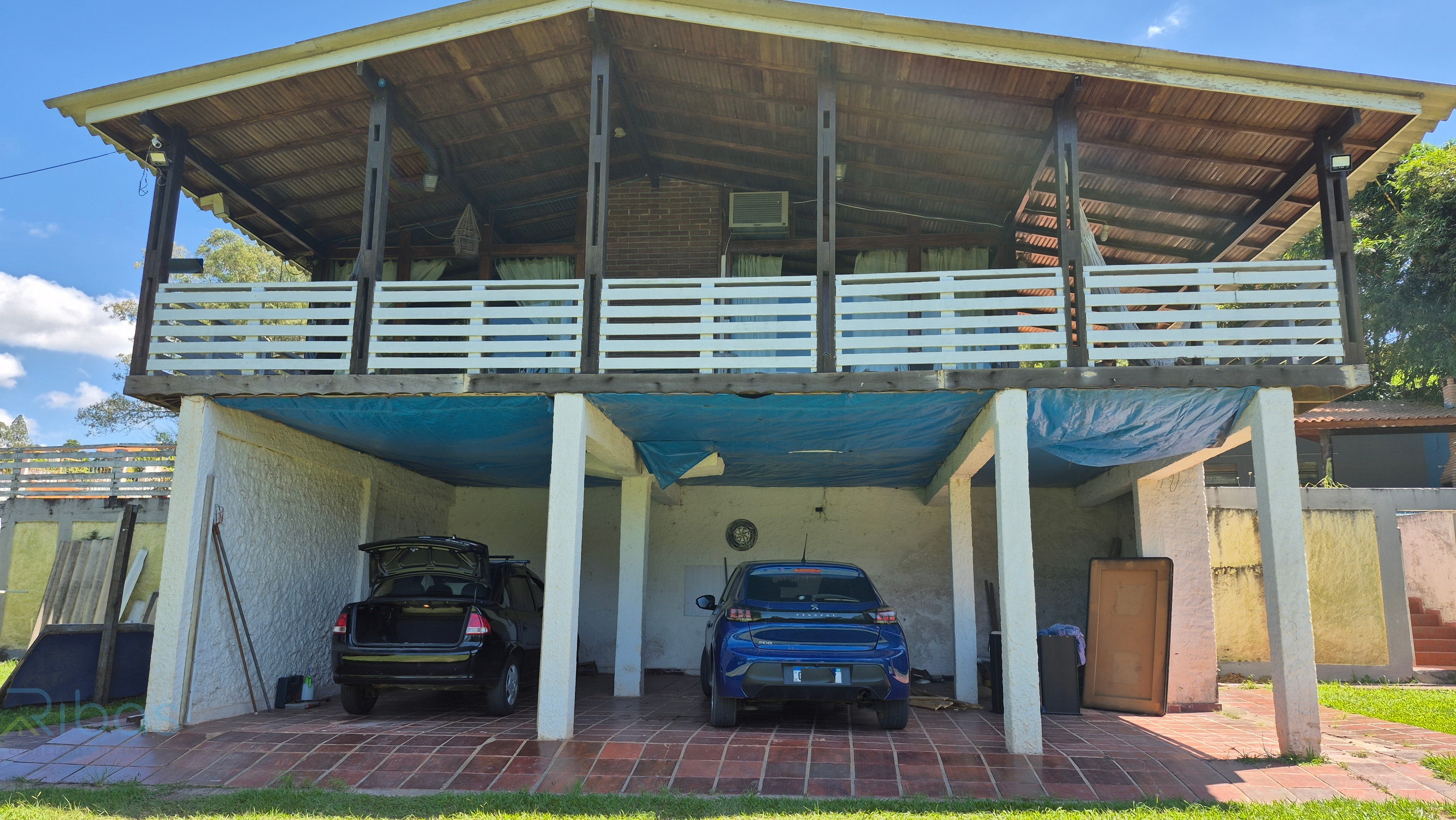 Chácara à venda na Estrada da Figueira Branca com 3.537m², piscina e excelente localização