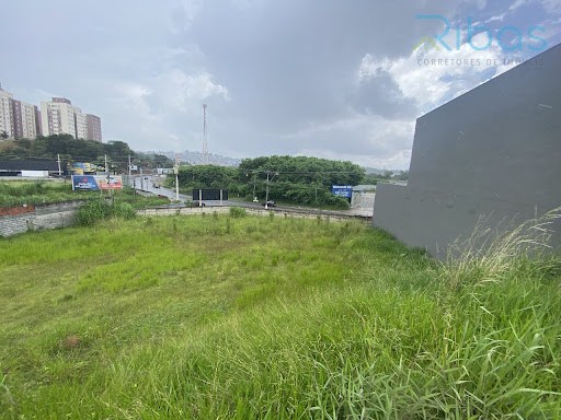 Terreno no condomínio Portal da Primavera - Campo Limpo Paulista