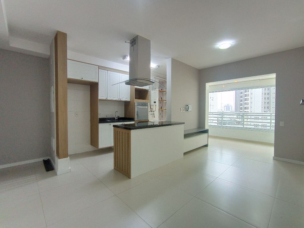 Apartamento a venda: Osasco, 2 quartos, 2 banheiros, varanda gourmet, ar, 1 vaga, piscina