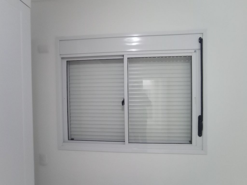 Apartamento a venda: Osasco, 2 quartos, 2 banheiros, varanda gourmet, ar, 1 vaga, piscina