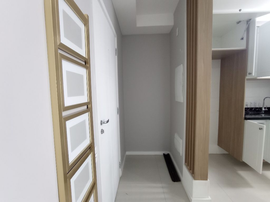 Apartamento a venda: Osasco, 2 quartos, 2 banheiros, varanda gourmet, ar, 1 vaga, piscina