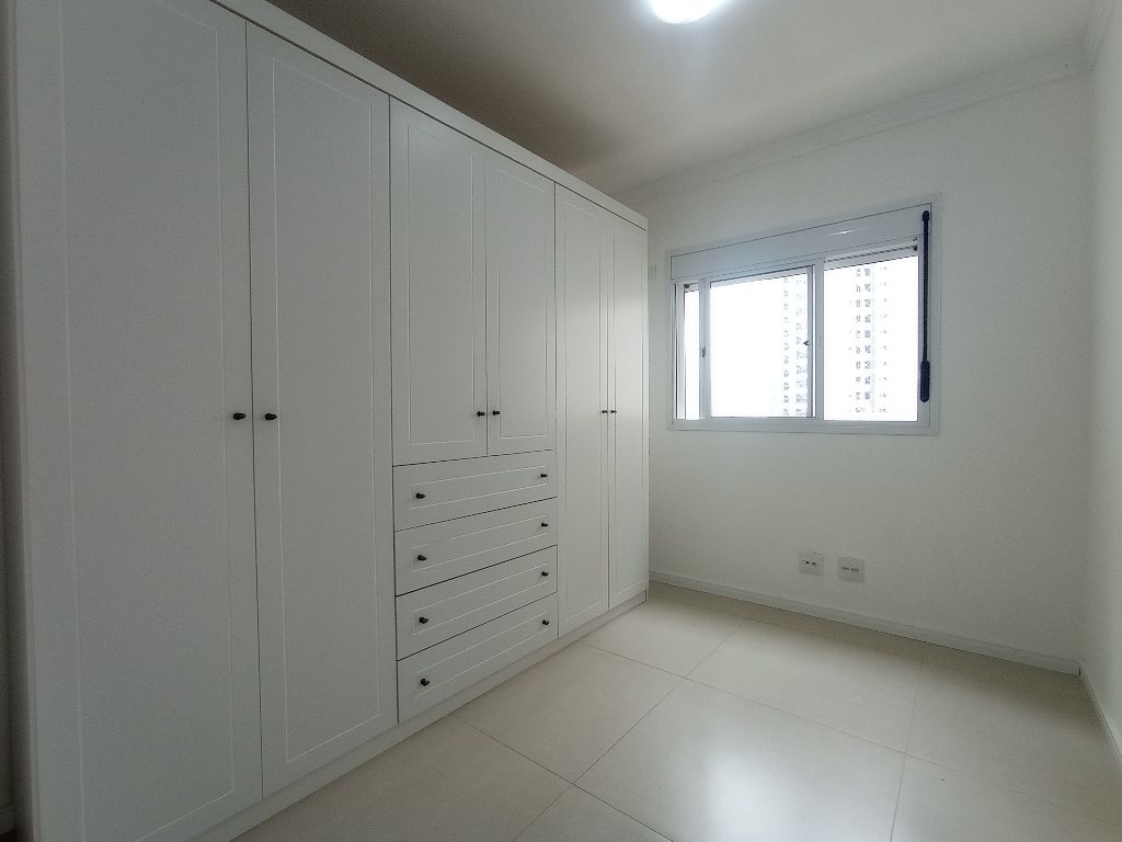 Apartamento a venda: Osasco, 2 quartos, 2 banheiros, varanda gourmet, ar, 1 vaga, piscina