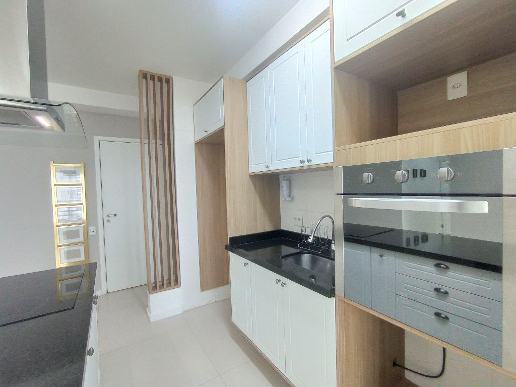 Apartamento a venda: Osasco, 2 quartos, 2 banheiros, varanda gourmet, ar, 1 vaga, piscina