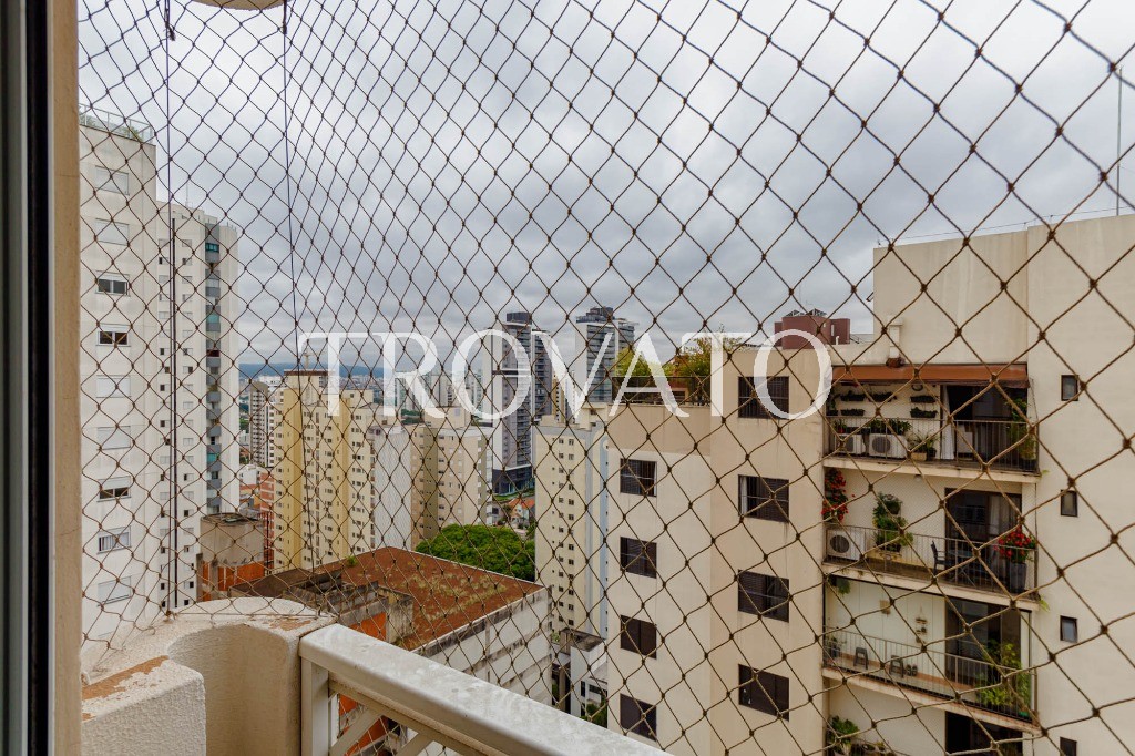 Apartamento para Comprar em VILA ROMANA - SÃO PAULO - SP