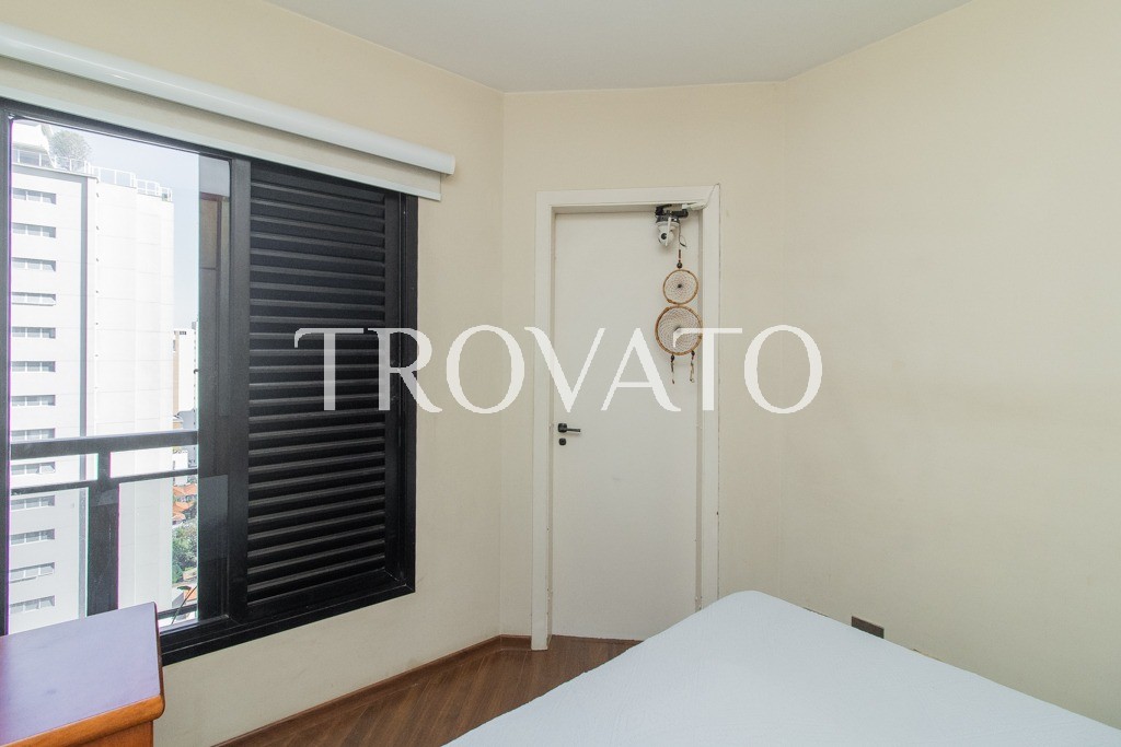 Apartamento à venda , Vila Mariana, 4 quartos, 2 suites, 2 vagas, depósito, 176m2, piscina, academia, ao lado do parque Ibirapuera