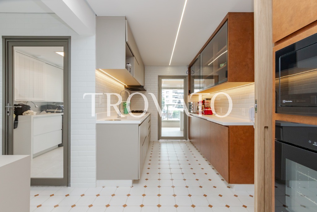 Apartamento à venda 3 suítes, living integrado, varanda gourmet, 2 vagas, 163m2 - Perdizes