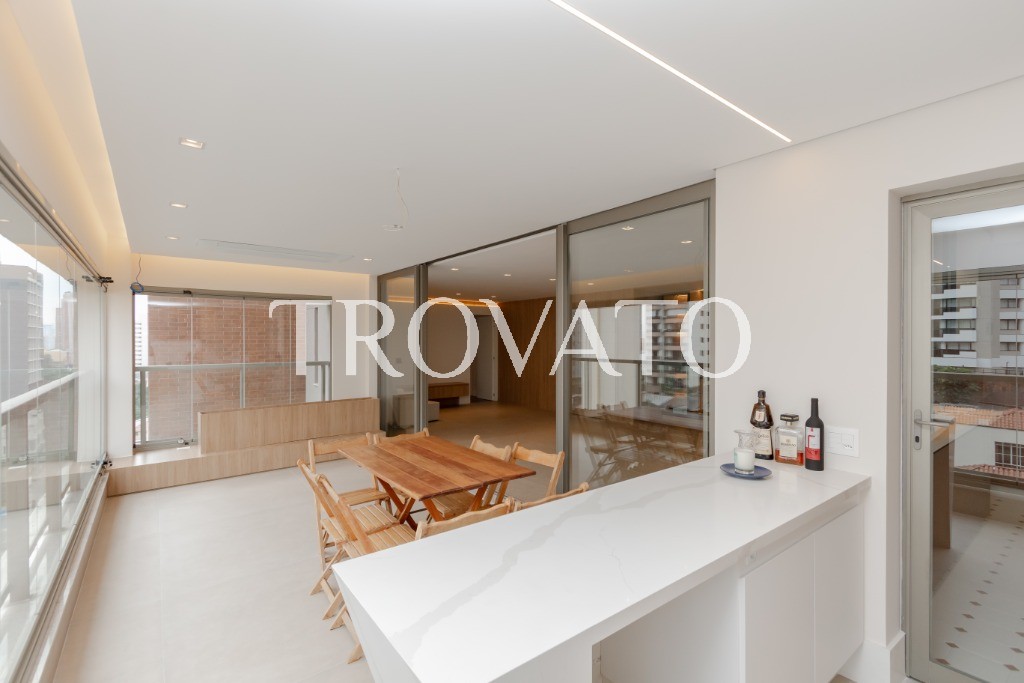 Apartamento à venda 3 suítes, living integrado, varanda gourmet, 2 vagas, 163m2 - Perdizes
