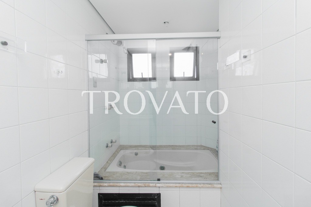 Apartamento à venda , Vila Mariana, 4 quartos, 2 suites, 2 vagas, depósito, 176m2, piscina, academia, ao lado do parque Ibirapuera