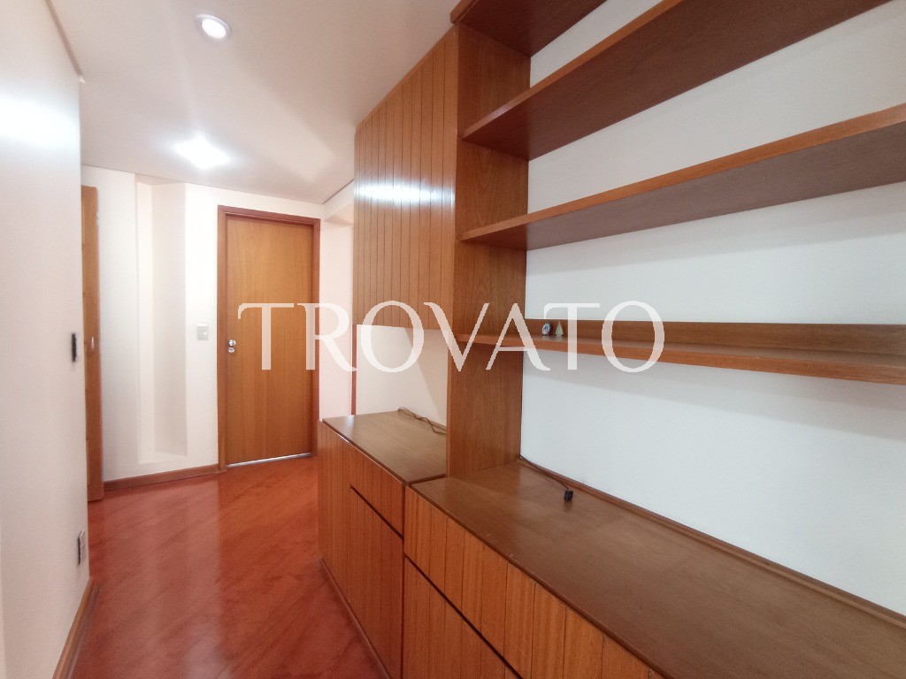Apartamento à venda, 190m2, Perdizes, 4 quartos sendo 3 suítes, 2 varandas, hidro, 3 vagas