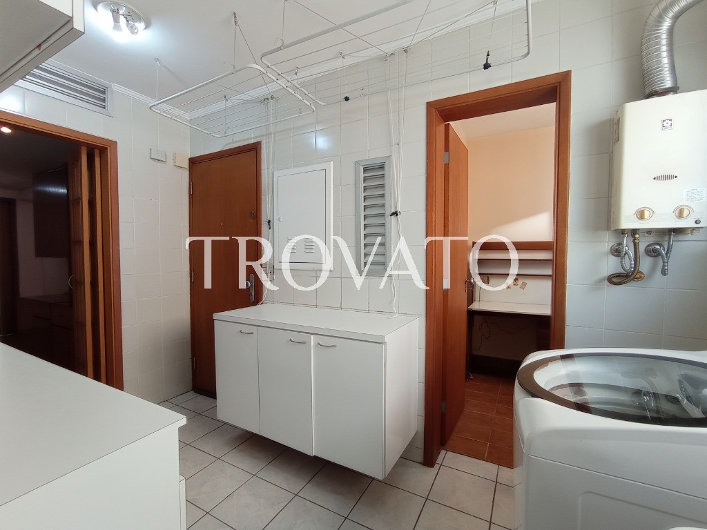 Apartamento à venda, 190m2, Perdizes, 4 quartos sendo 3 suítes, 2 varandas, hidro, 3 vagas