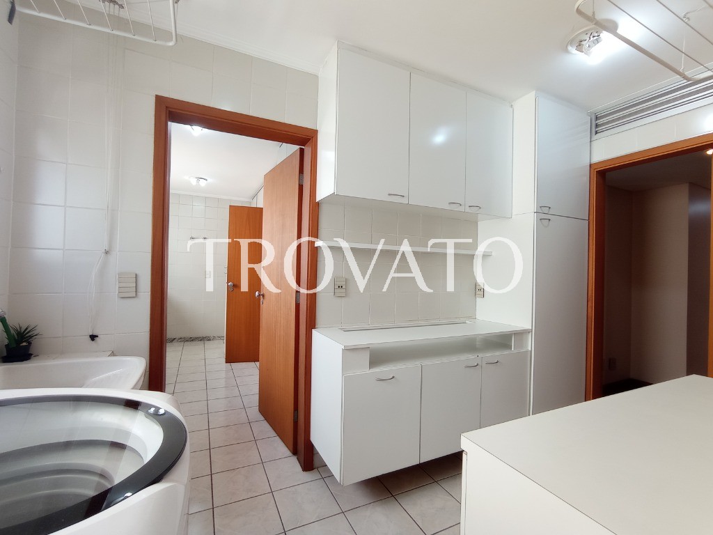 Apartamento à venda, 190m2, Perdizes, 4 quartos sendo 3 suítes, 2 varandas, hidro, 3 vagas