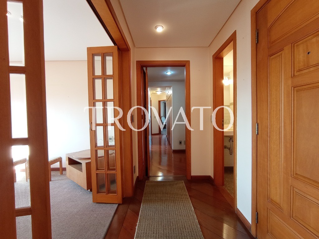 Apartamento à venda, 190m2, Perdizes, 4 quartos sendo 3 suítes, 2 varandas, hidro, 3 vagas