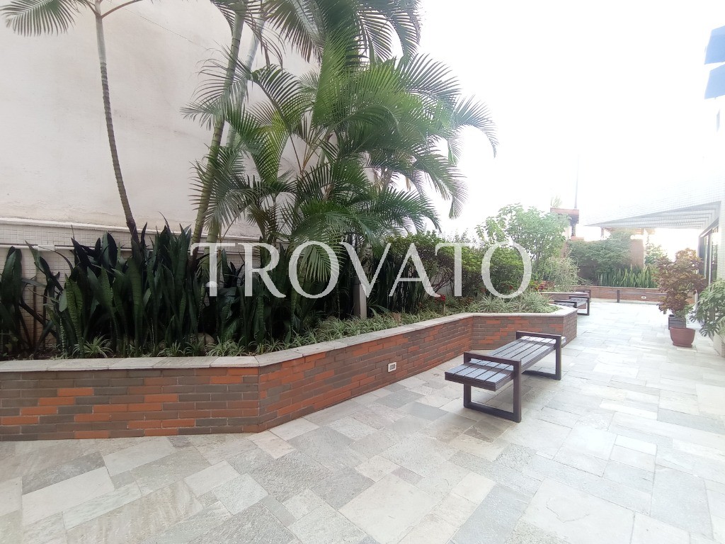 Apartamento à venda, 190m2, Perdizes, 4 quartos sendo 3 suítes, 2 varandas, hidro, 3 vagas