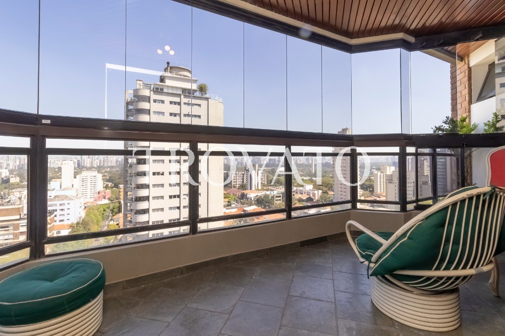 Apartamento para alugar Vila Mariana 4 quartos, 2 vagas, 176m2, perto Ibirapuera