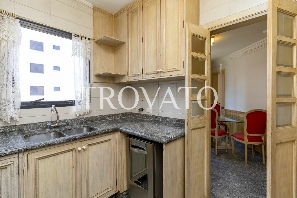 Apartamento para alugar Vila Mariana 4 quartos, 2 vagas, 176m2, perto Ibirapuera
