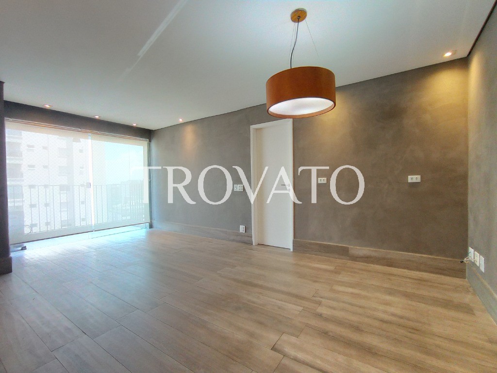 Apartamento a venda 3 quartos, 1 suite, 3 banheiros, 3 vagas, ar quente e frio, 96m2, lazer club na Vila Mariana.