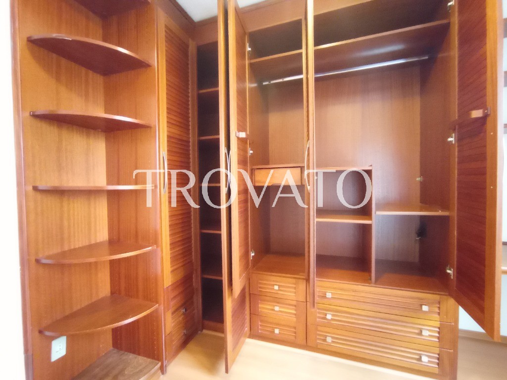 Apartamento reformado, à venda na Vila Gomes Cardim, Tatuapé, 2 Dormitórios com 1 Suíte, Sacada, 2 vagas, com piscina, ao lado Colégio Mendel.