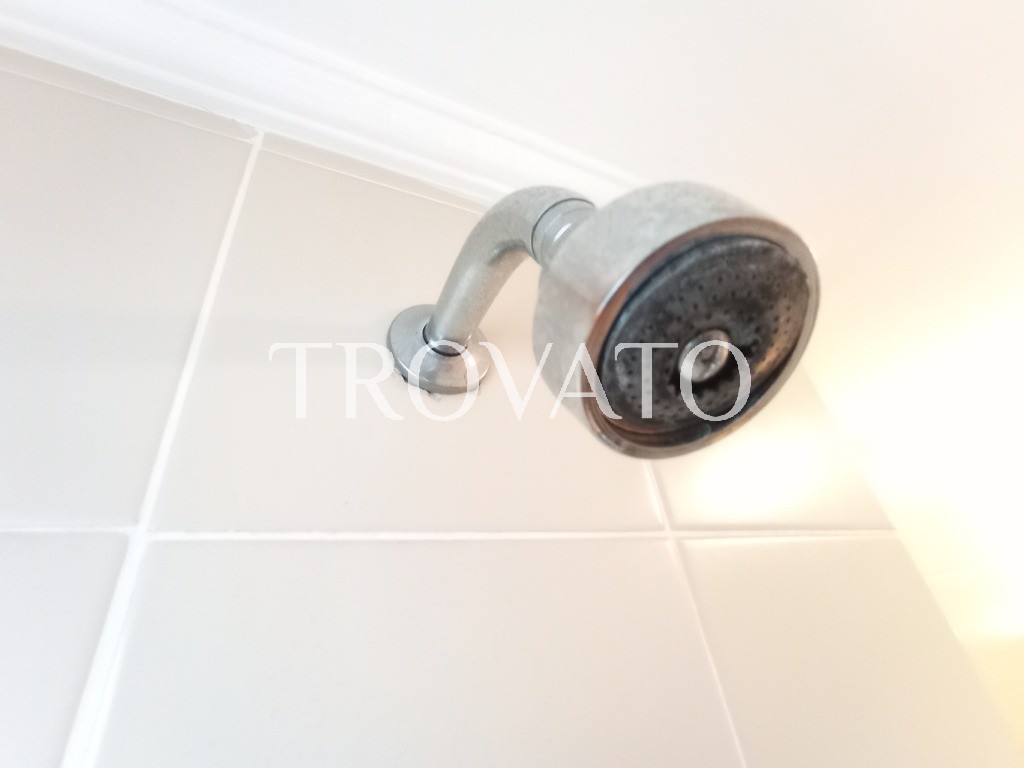 Apartamento reformado, à venda na Vila Gomes Cardim, Tatuapé, 2 Dormitórios com 1 Suíte, Sacada, 2 vagas, com piscina, ao lado Colégio Mendel.