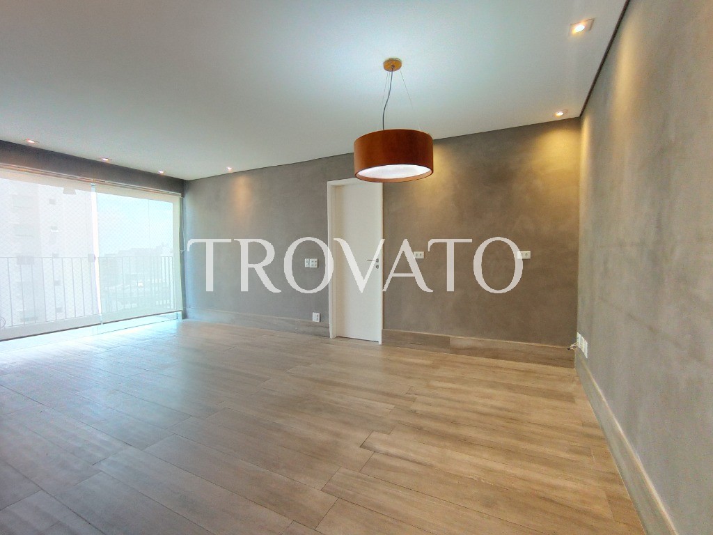 Apartamento a venda 3 quartos, 1 suite, 3 banheiros, 3 vagas, ar quente e frio, 96m2, lazer club na Vila Mariana.