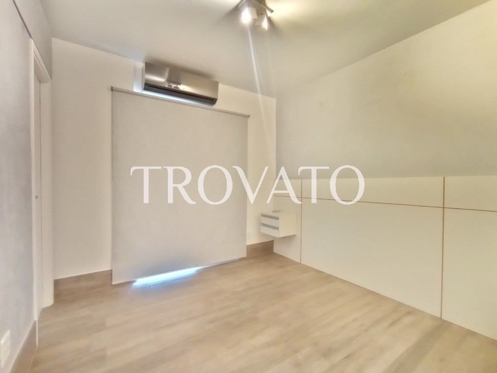 Apartamento a venda 3 quartos, 1 suite, 3 banheiros, 3 vagas, ar quente e frio, 96m2, lazer club na Vila Mariana.