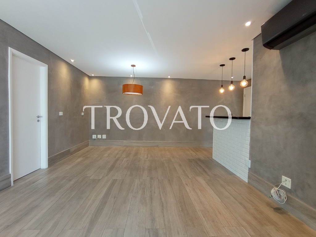 Apartamento a venda 3 quartos, 1 suite, 3 banheiros, 3 vagas, ar quente e frio, 96m2, lazer club na Vila Mariana.