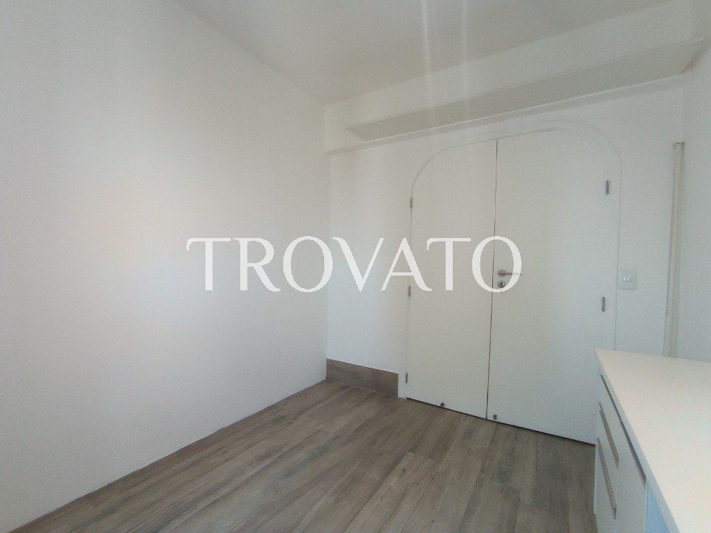 Apartamento a venda 3 quartos, 1 suite, 3 banheiros, 3 vagas, ar quente e frio, 96m2, lazer club na Vila Mariana.