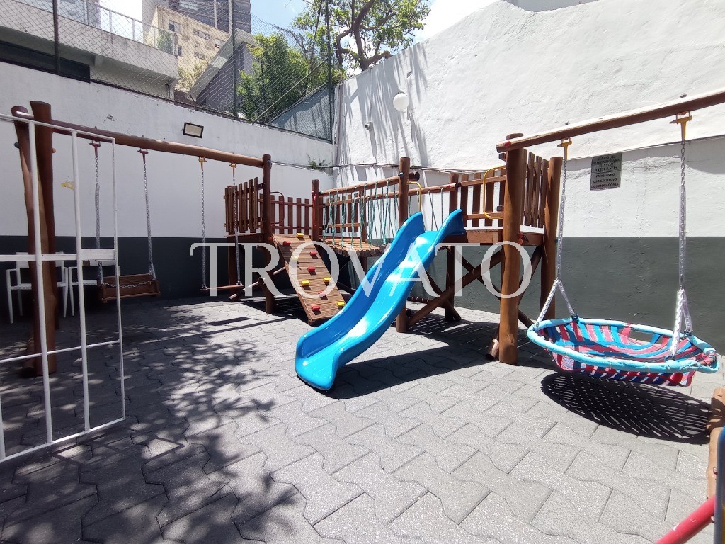 Apartamento a venda 3 quartos, 1 suite, 3 banheiros, 3 vagas, ar quente e frio, 96m2, lazer club na Vila Mariana.