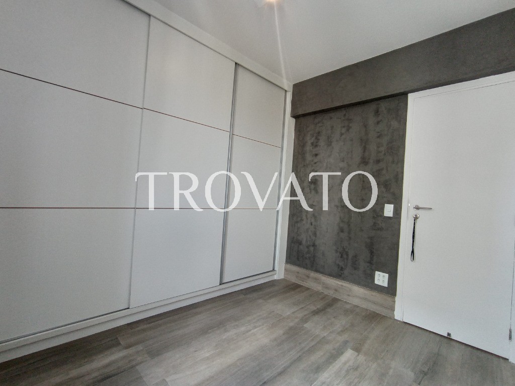 Apartamento a venda 3 quartos, 1 suite, 3 banheiros, 3 vagas, ar quente e frio, 96m2, lazer club na Vila Mariana.
