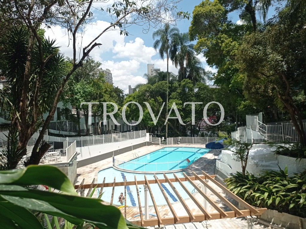 Apartamento a venda 3 quartos, 1 suite, 3 banheiros, 3 vagas, ar quente e frio, 96m2, lazer club na Vila Mariana.