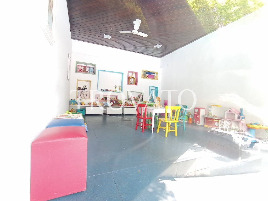 Apartamento a venda 3 quartos, 1 suite, 3 banheiros, 3 vagas, ar quente e frio, 96m2, lazer club na Vila Mariana.