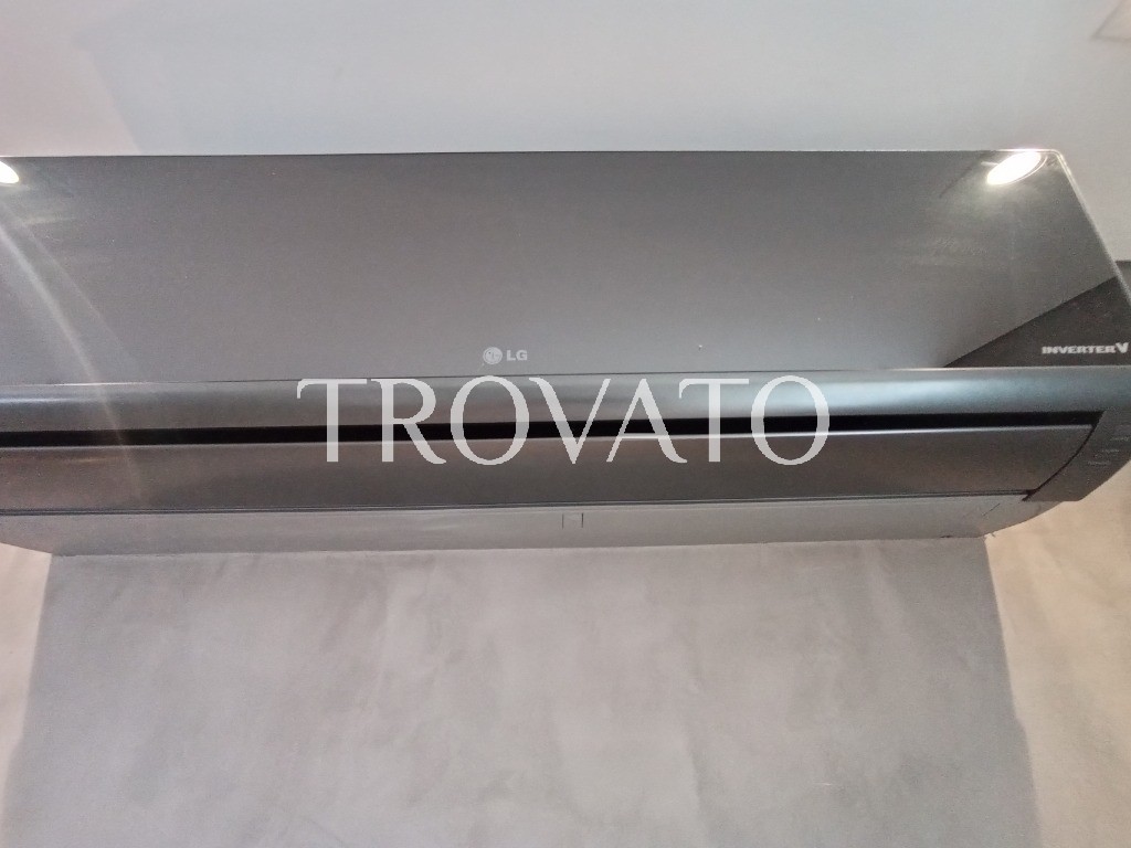 Apartamento a venda 3 quartos, 1 suite, 3 banheiros, 3 vagas, ar quente e frio, 96m2, lazer club na Vila Mariana.
