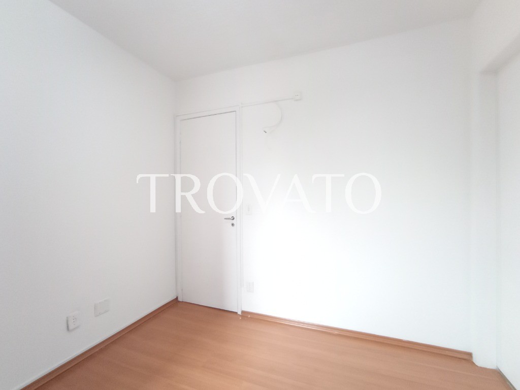 Apartamento reformado, à venda na Vila Gomes Cardim, Tatuapé, 2 Dormitórios com 1 Suíte, Sacada, 2 vagas, com piscina, ao lado Colégio Mendel.