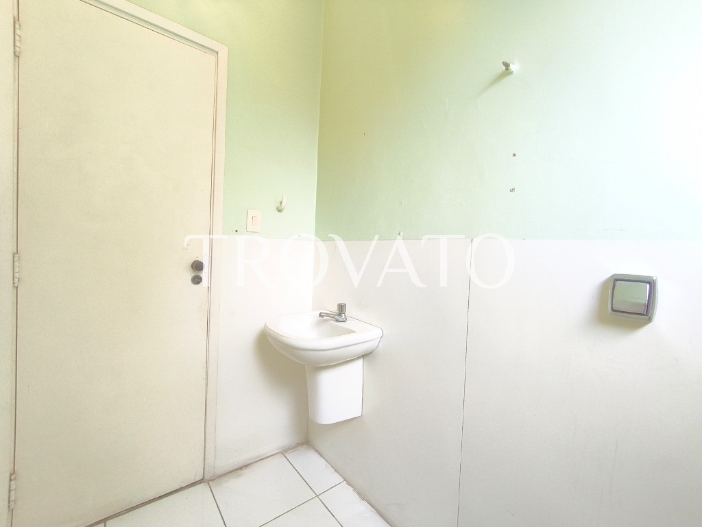 Sala comercial à venda, República, Centro: 1 sala, 1 banheiro, 40m² de área