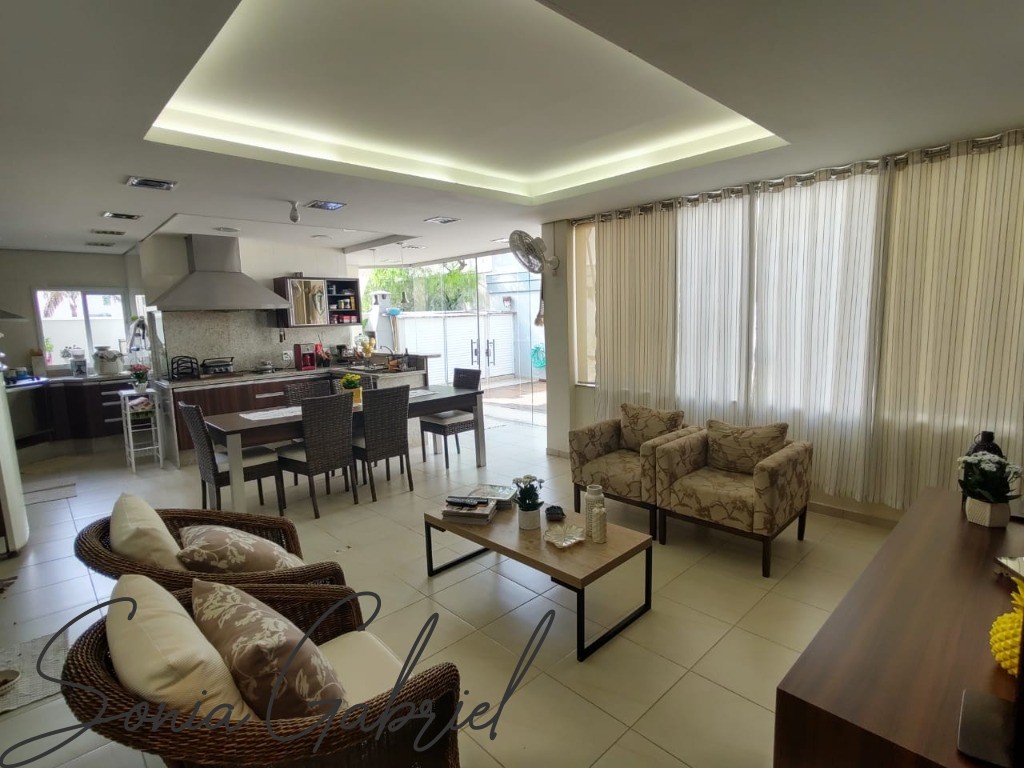Casa, 4 quartos, 350 m² - Foto 1