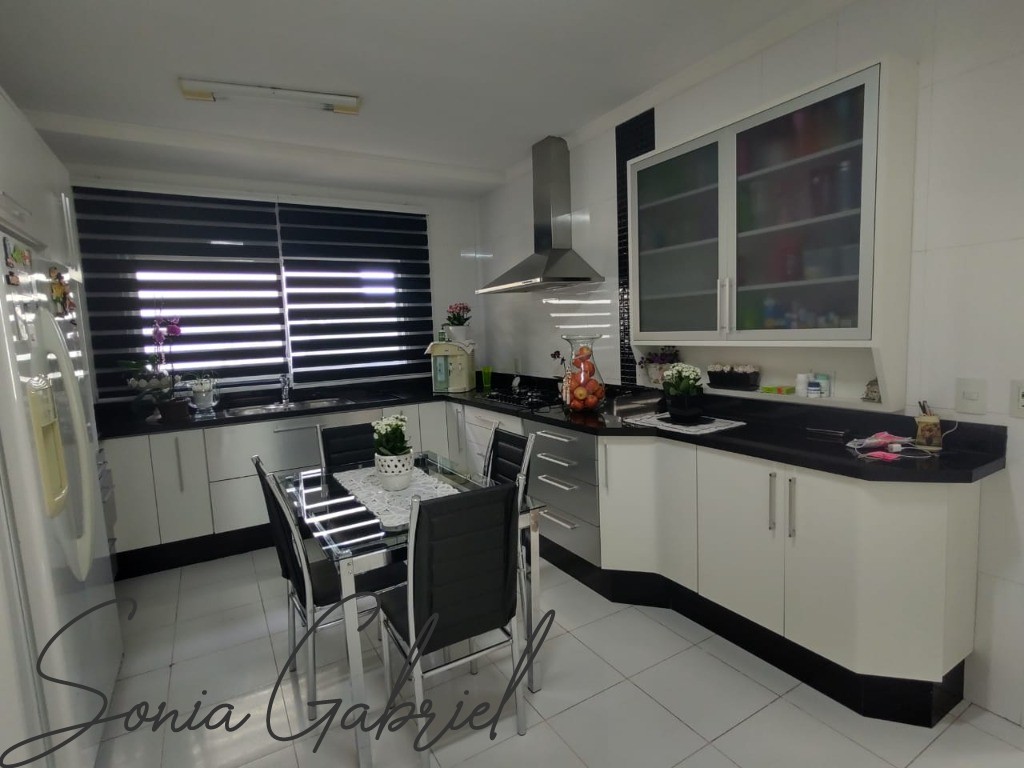 Casa, 4 quartos, 350 m² - Foto 7