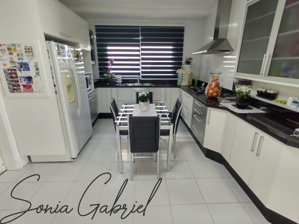 Casa, 4 quartos, 350 m² - Foto 8