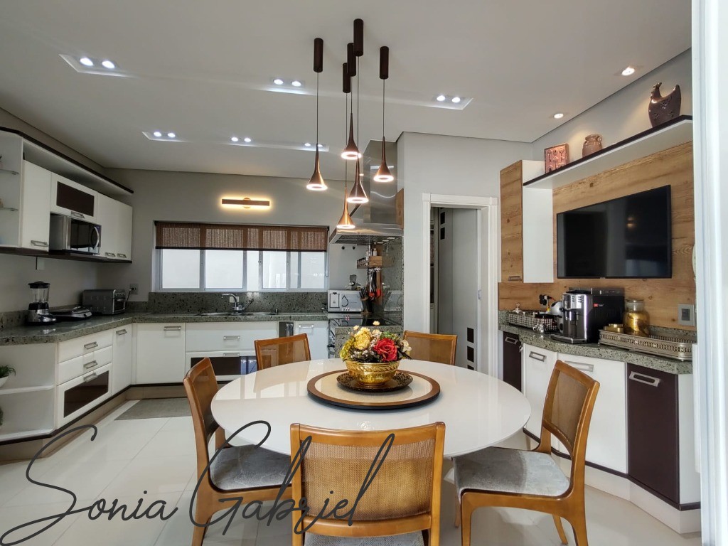 Casa, 4 quartos, 560 m² - Foto 9