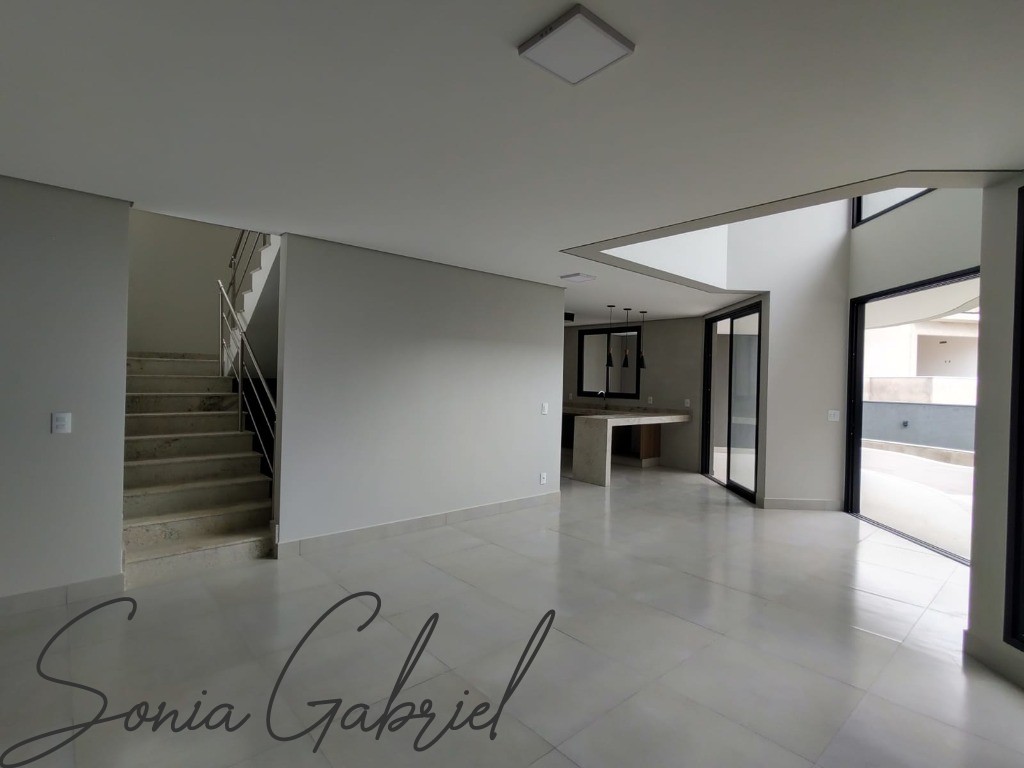 Casa, 3 quartos, 250 m² - Foto 4