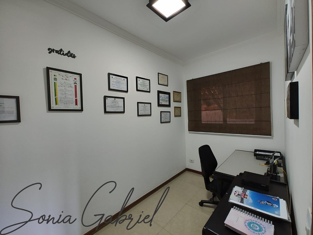 Casa, 3 quartos, 343 m² - Foto 11