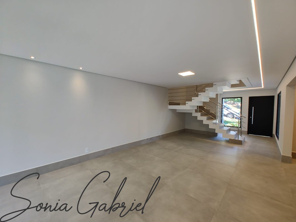 Casa, 4 quartos, 236 m² - Foto 2