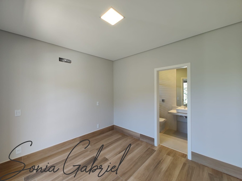 Casa, 4 quartos, 236 m² - Foto 11
