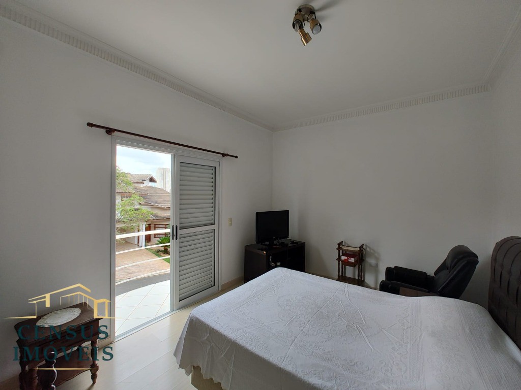 Casa, 4 quartos, 309 m² - Foto 11