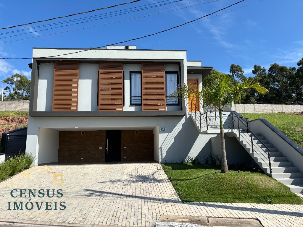 Casa, 3 quartos, 272 m² - Foto 1