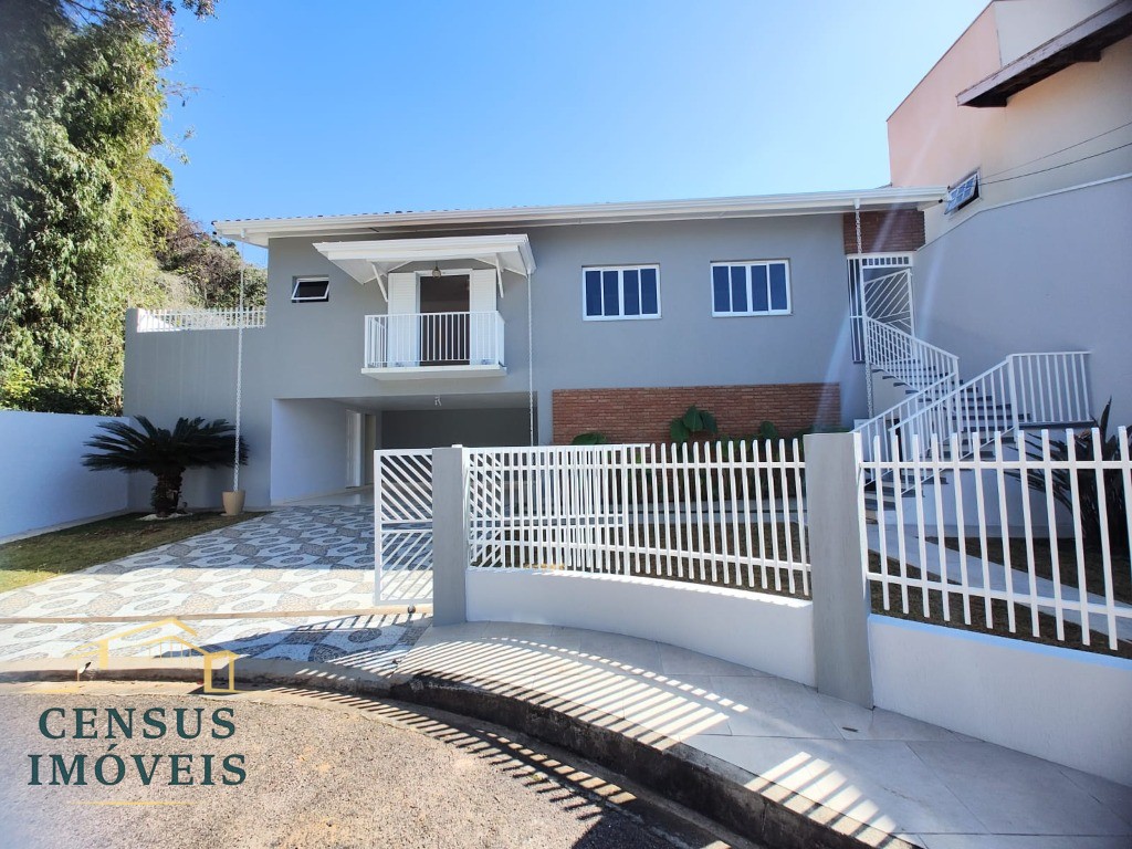 Casa, 3 quartos, 259 m² - Foto 2