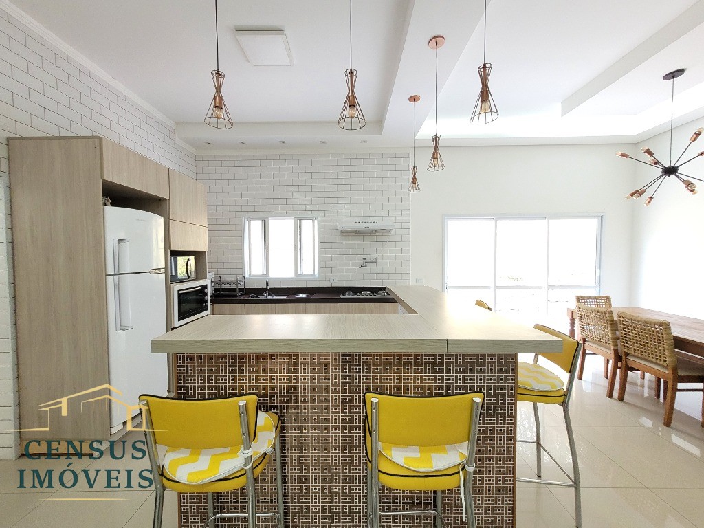 Casa, 3 quartos, 253 m² - Foto 4